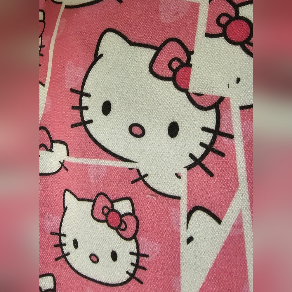 Pink Printed Canvas Hello Kitty Tote New without Tags 💖 - Picture 4 of 6